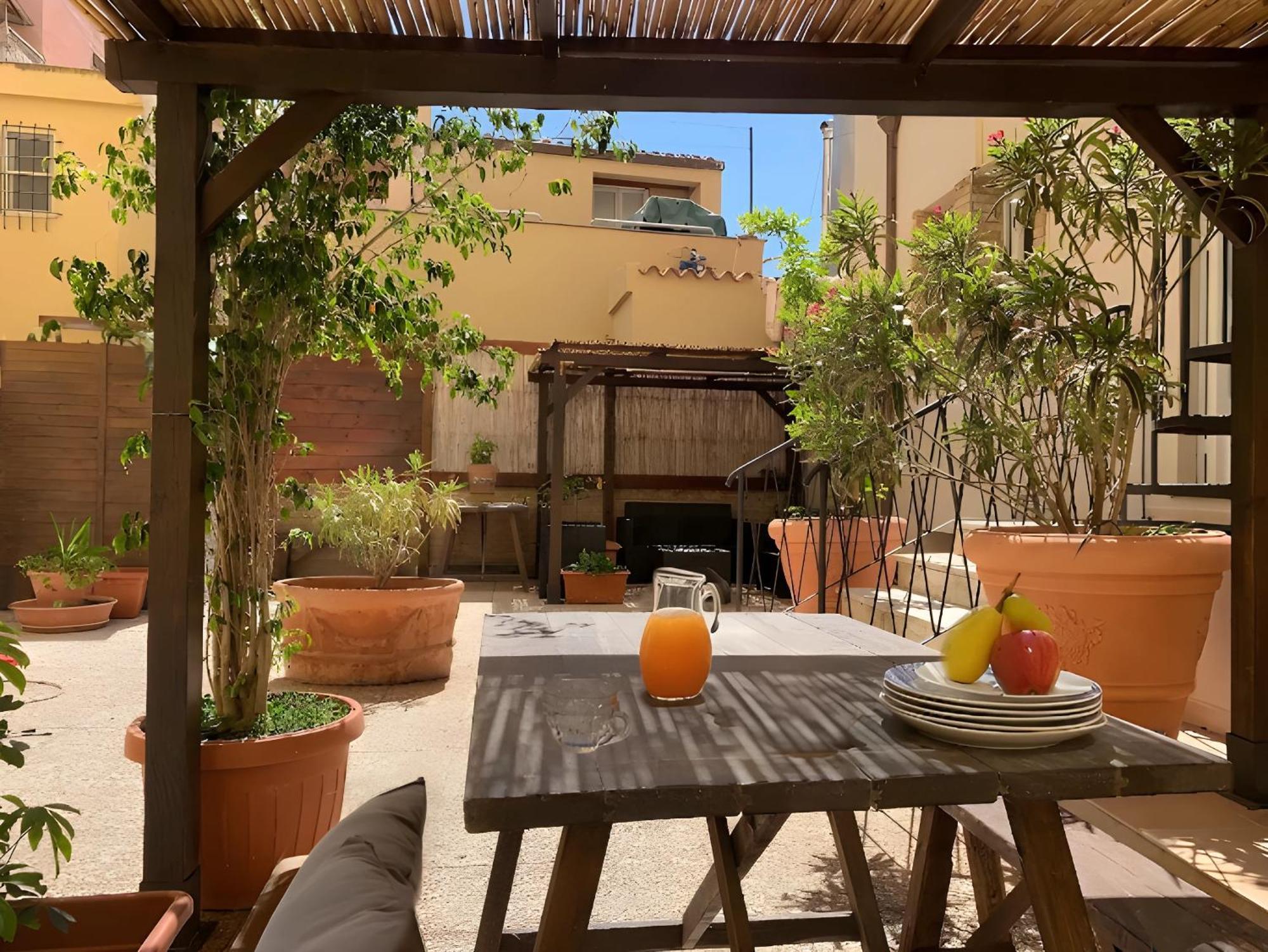 Appartamento Oasi Urbana Con Terrazza E Vista Cagliari Esterno foto