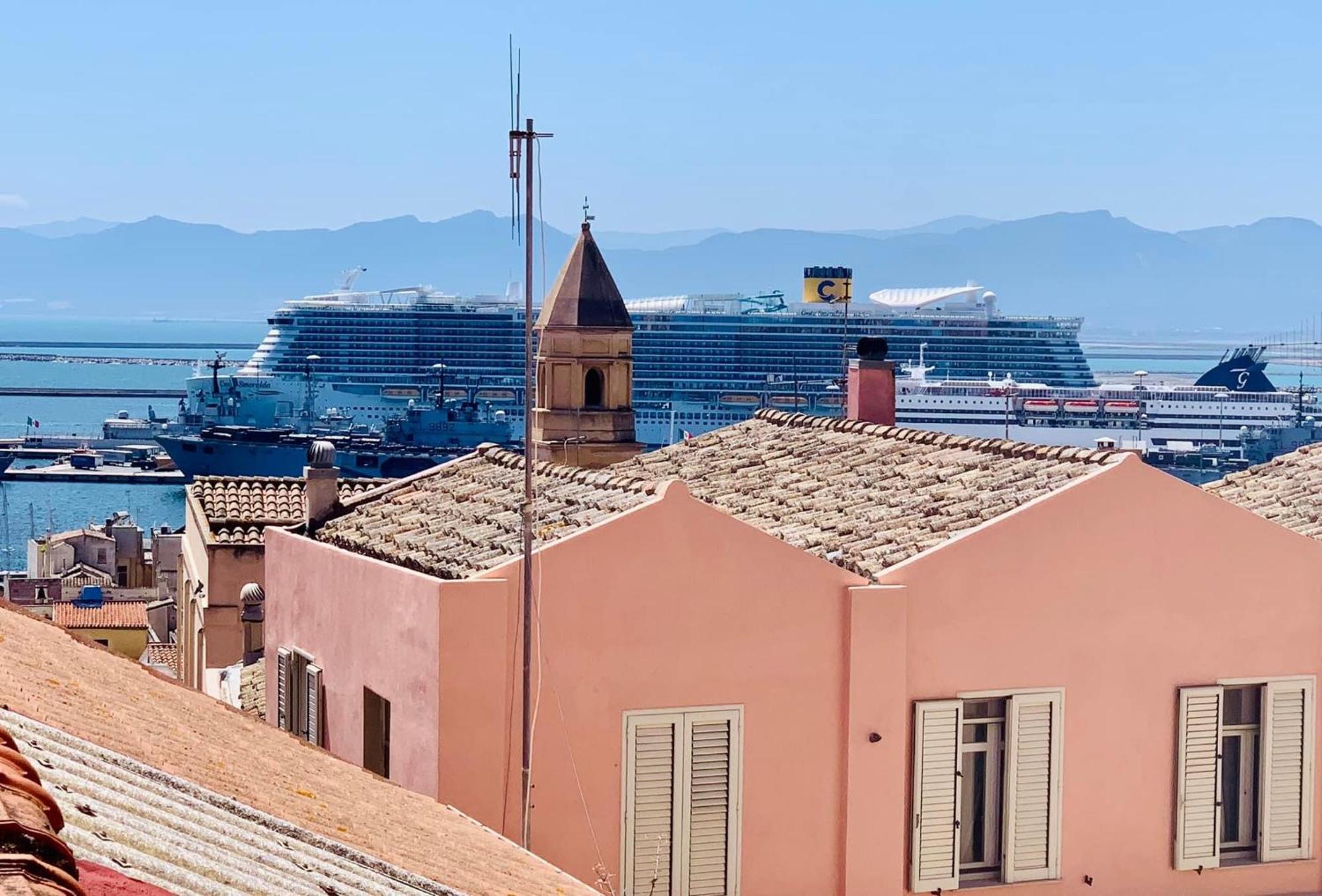 Appartamento Oasi Urbana Con Terrazza E Vista Cagliari Esterno foto